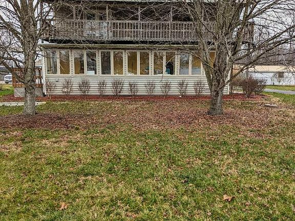 spacious yard and covered porch