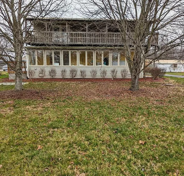 spacious yard and covered porch