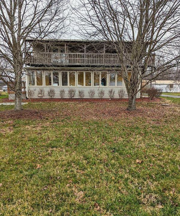 spacious yard and covered porch