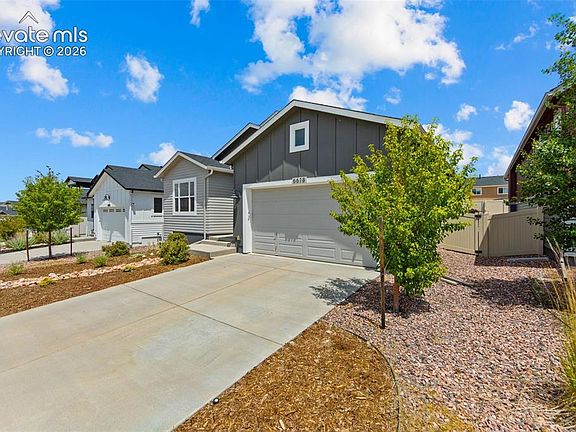 2nd image of 6618 Cumbre Vista Way