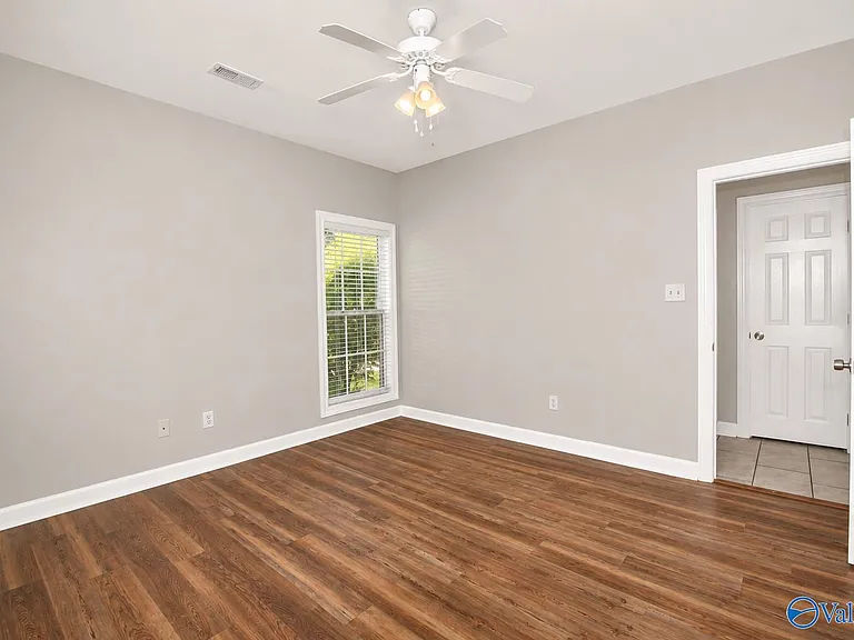 103 Tudor Pl — Photo 34