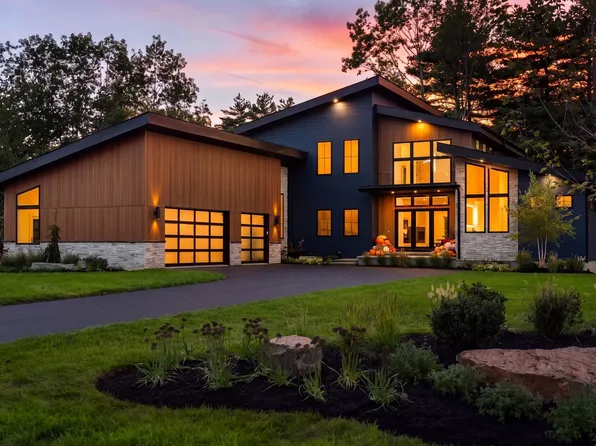 6 Whistle Hill, Salem, NH 03079