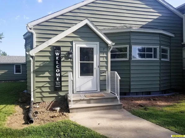 722 16th St, Auburn, NE 68305