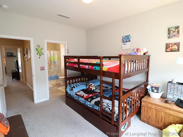 584 Grand Central Sta — Photo 45