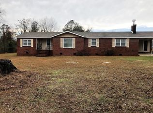 14 Griggs Ct, Fort Mitchell, AL 36856