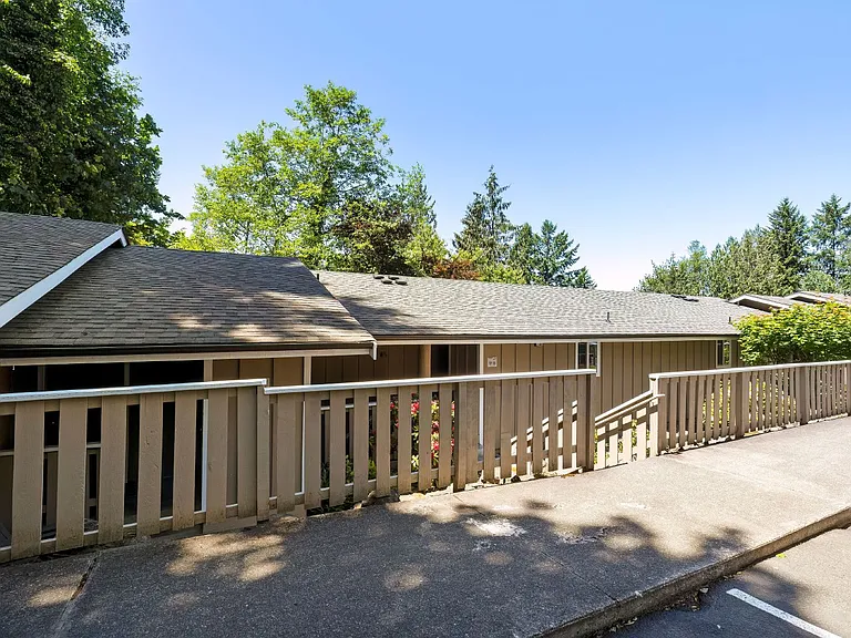 49 NE Torval Canyon Rd #17 — Photo 14