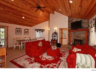 811 W Victoria St, Lake Arrowhead, CA 92352