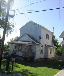 2407 Burgess St, Beaver Falls, PA, 15010