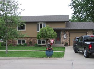 1908 1st St, Columbus, NE 68601