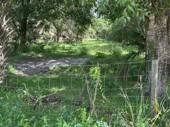0 107th St, Fellsmere, FL 32948