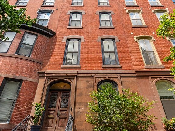 3rd image of 1539 Pine St