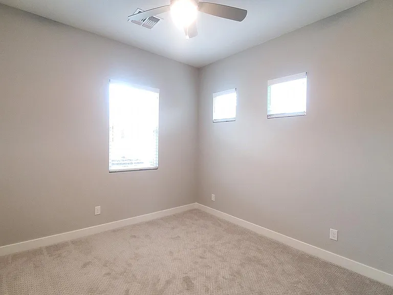 241 E Azalea Dr — Photo 18