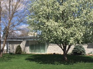 6 Arbor Hts, York, NE 68467