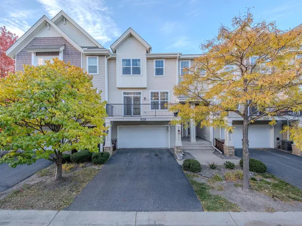 8483 Emery Pkwy N, Champlin, MN 55316