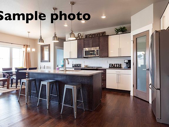5th image of 2317 Grand Ave #2E