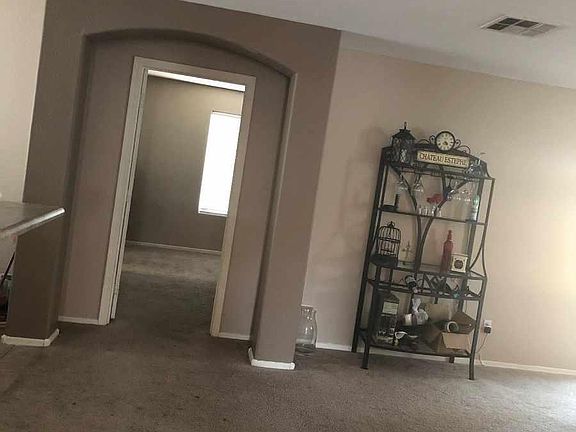 5th image of 10621 W Windsor Ave
