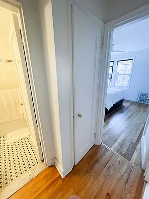 Rented by Urban Real Estate Inc | media 34