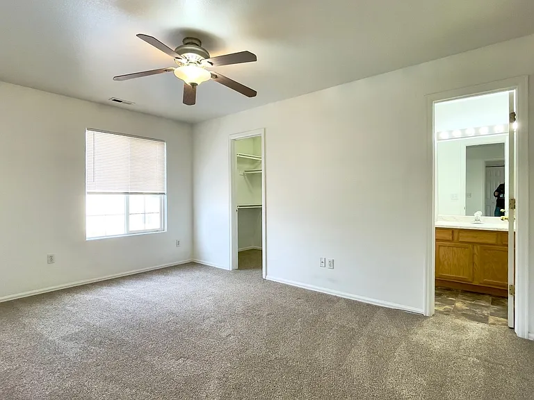 4961 Leland Point — Photo 11