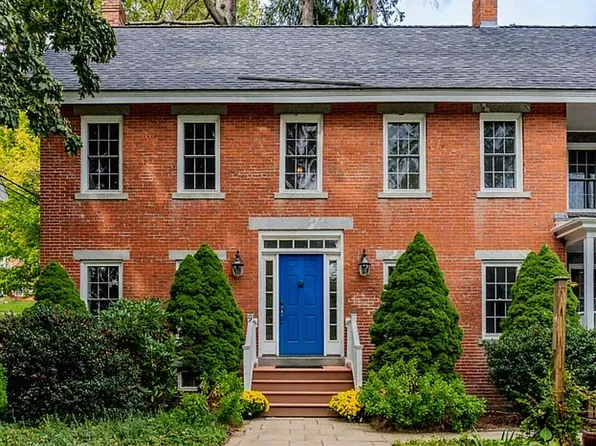 9 Turner Court, Bath, ME 04530