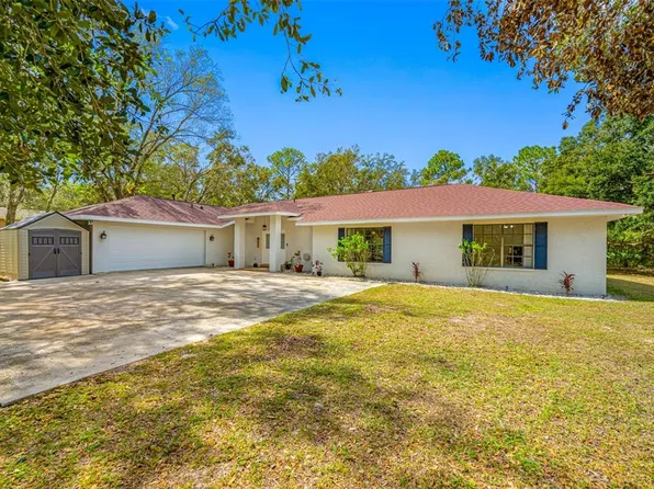 6701 Birdie Ct, Wesley Chapel, FL 33544