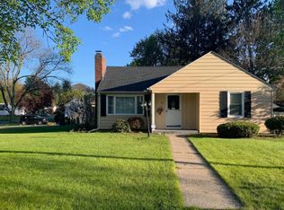 28 E Allen Ridge Rd, Springfield, MA 01118