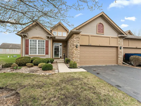 802 Manistee Ave, Schererville, IN 46375