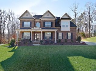 10927 Sorrel Ridge Dr, Mint Hill, NC 28227
