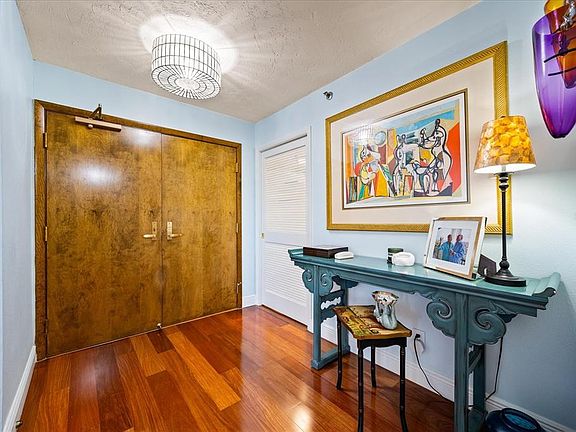 5th image of 1600 GULF BOULEVARD #618