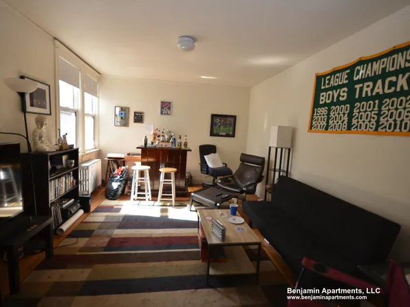 1634 Commonwealth Ave, Brighton, MA