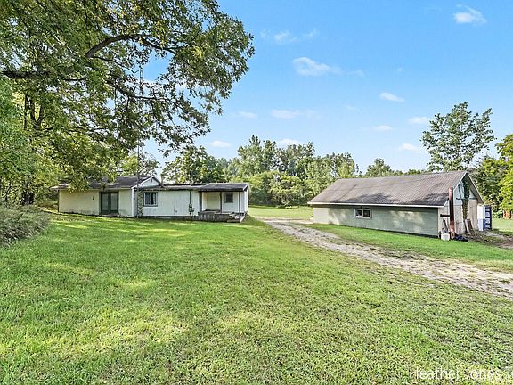 5th image of 13635 Forteen Mile Rd NE