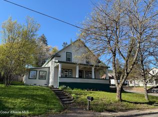 1027 W Jefferson Ave, Saint Maries, ID 83861