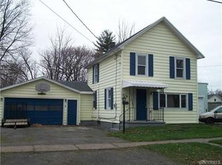 216 Washington St, Lockport, NY 14094