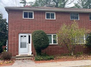 69 Oakridge Drive, Londonderry, NH 03053