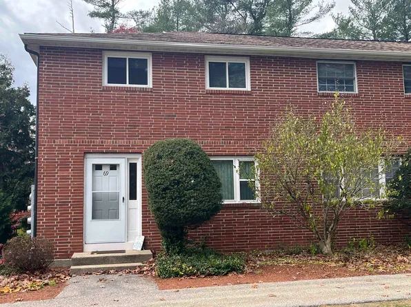 69 Oakridge Drive, Londonderry, NH 03053