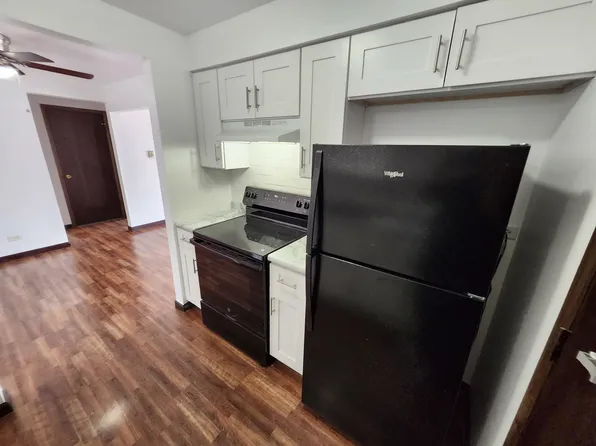 5109 N East River Rd Unit 3B, Chicago, IL 60656