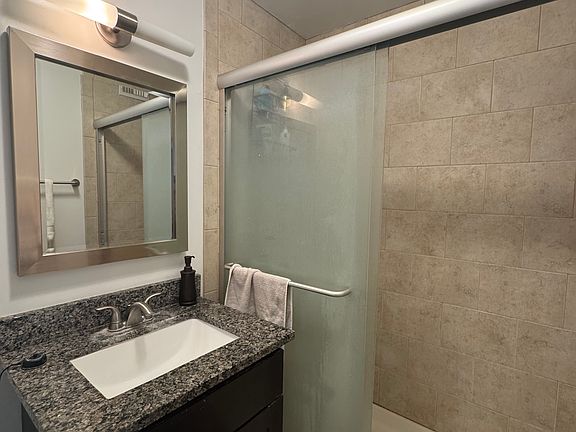 5th image of 1360 N Sandburg Ter APT 2512