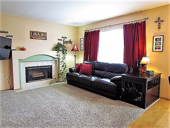 4th image of 4018 212th Street Ct E