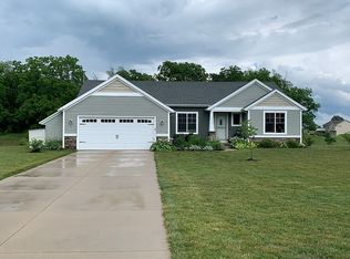 11220 Prairie Rdg, Middleville, MI 49333