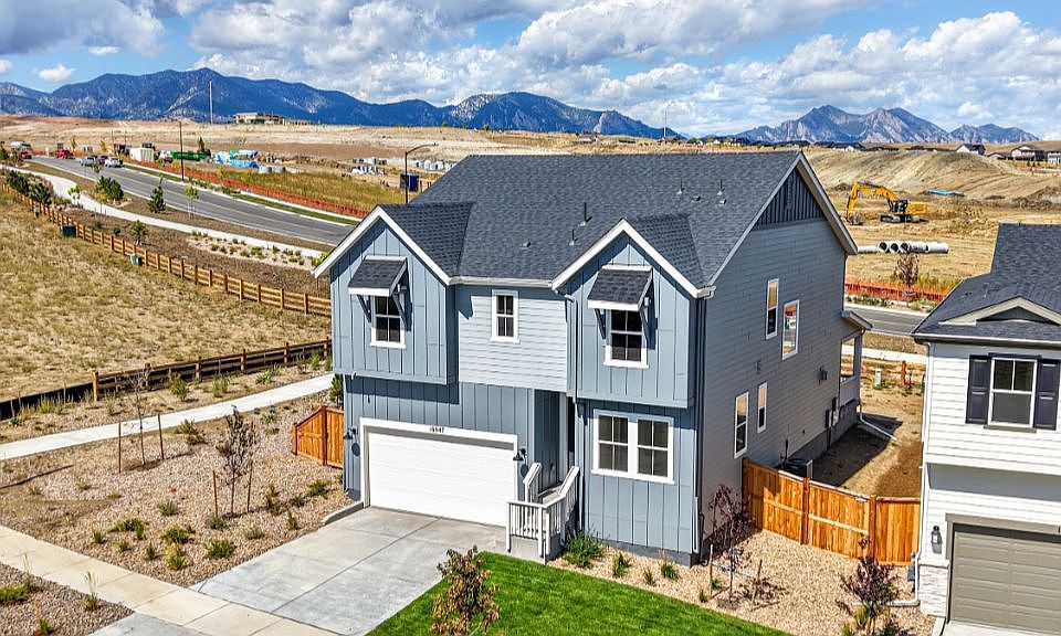 Trailstone Town Collection Ridgway Exterior...