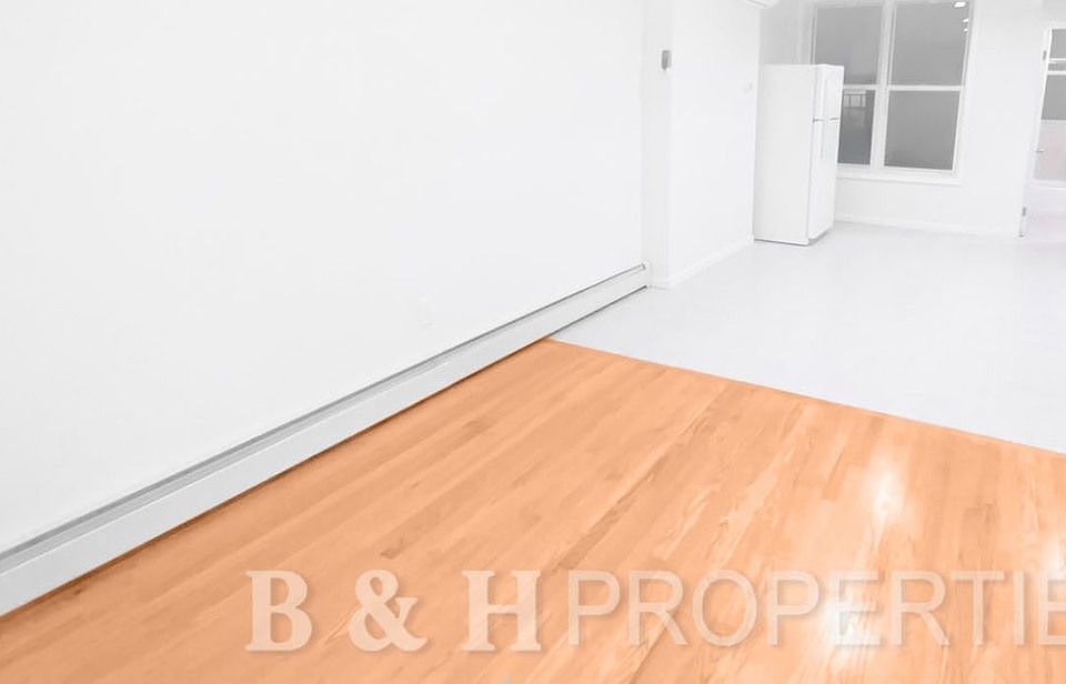 2nd image of 4813 5th Ave #A
