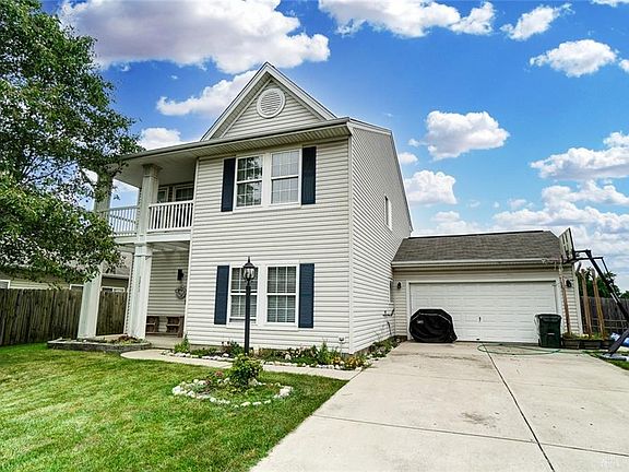 2nd image of 1211 Sunset Dr