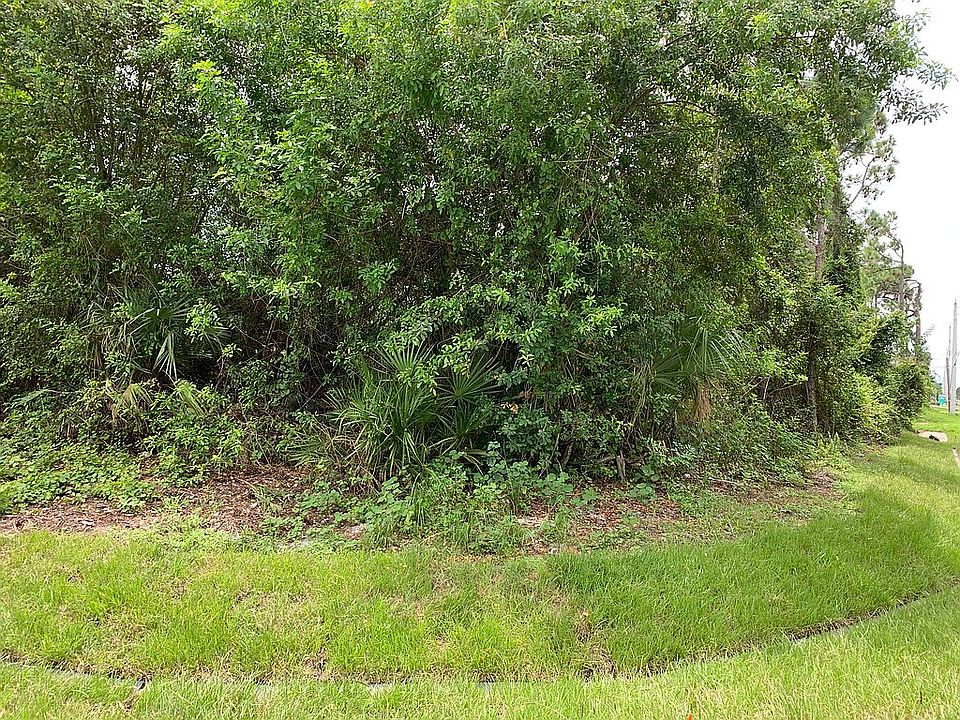 Corner lot
