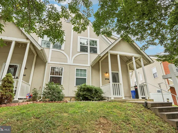 3716 Merrick Rd, Philadelphia, PA 19129