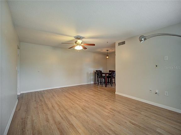 4th image of 6360 1st St N APT 203