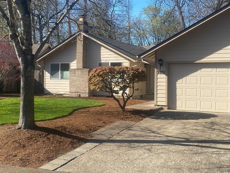 1st image of 2931 Applewood Ln #2931