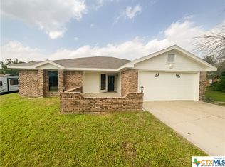 2323 Whitney Dr, Copperas Cove, TX 76522