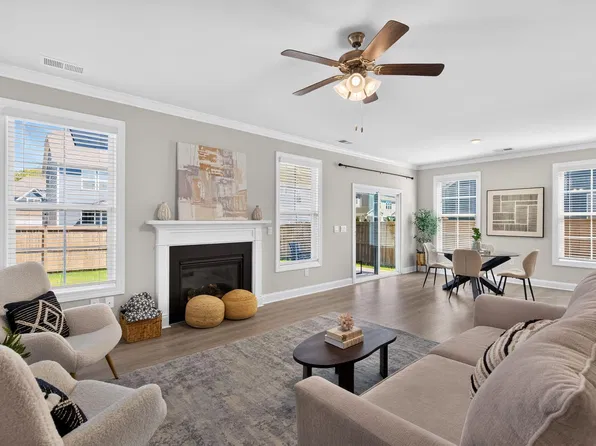 4916 Chase Hill Way, Raleigh, NC 27603