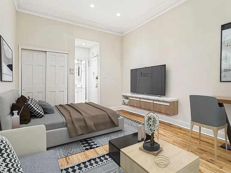 217 E 76th St #1C — Photo 3