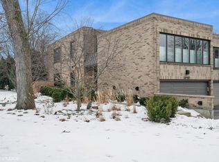 316 South Ave, Glencoe, IL 60022