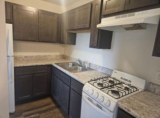 601 E Main St, Cuba, MO 65453